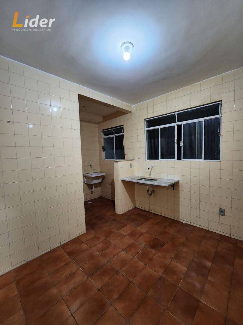 Apartamento para alugar com 1 quarto, 45m² - Foto 9