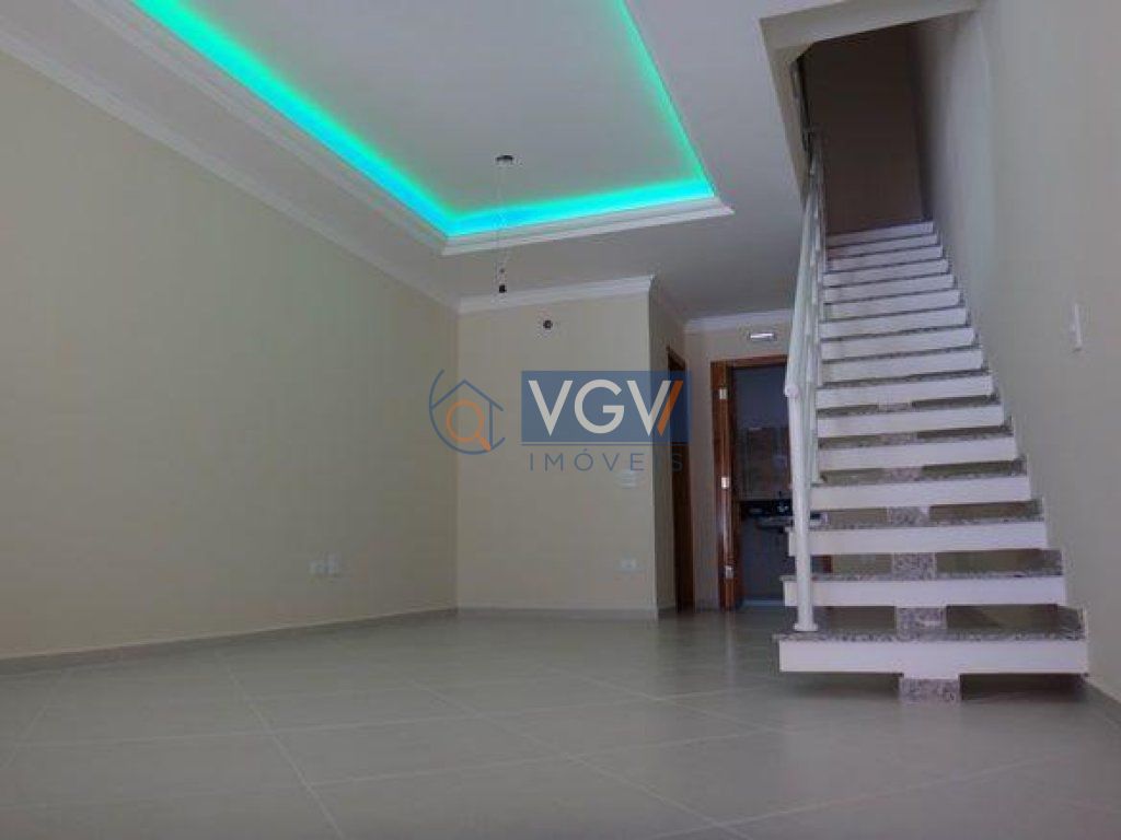 Casa à venda com 3 quartos, 125m² - Foto 3