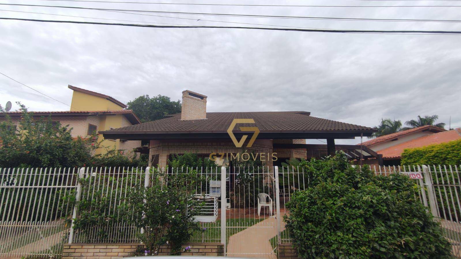Casa à venda com 7 quartos, 439m² - Foto 1