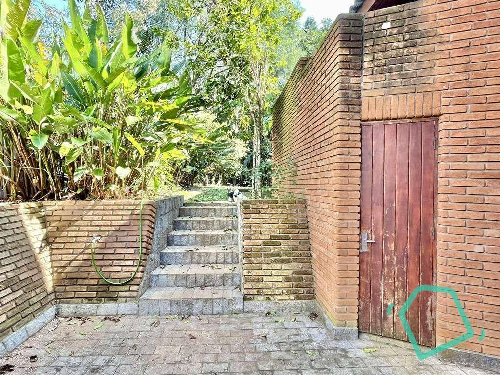 Casa à venda e aluguel com 5 quartos, 923m² - Foto 61