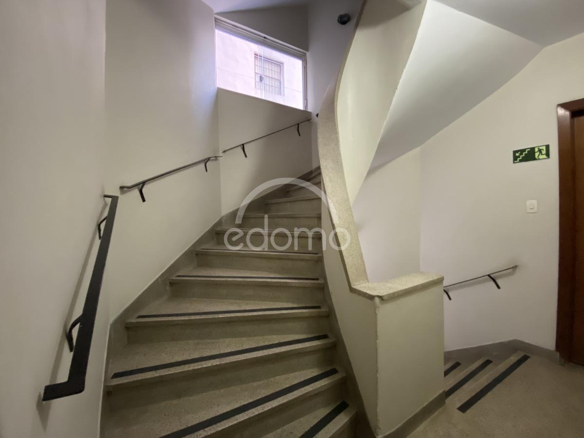 Apartamento à venda com 3 quartos, 180m² - Foto 47