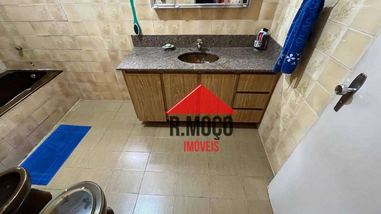 Sobrado à venda com 3 quartos, 229m² - Foto 18