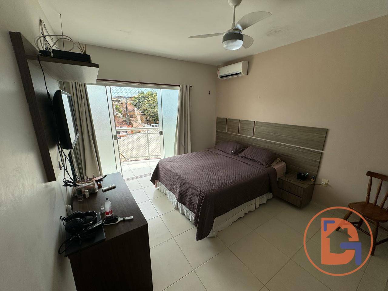 Casa à venda com 4 quartos, 160m² - Foto 15