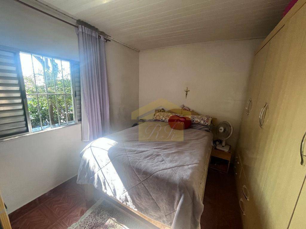 Casa à venda com 2 quartos, 105m² - Foto 10