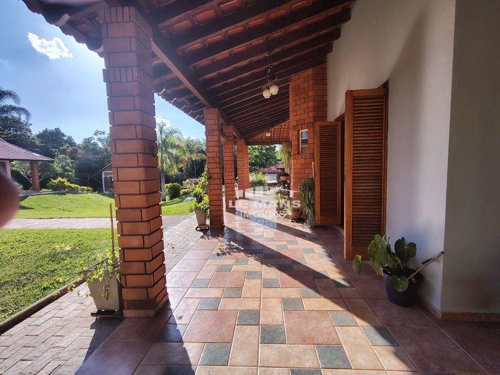 Chácara, 8 quartos, 1 m² - Foto 4