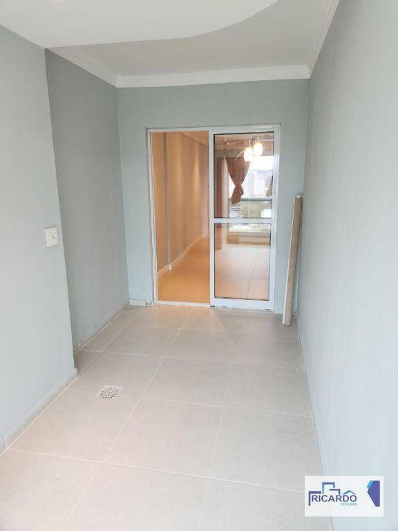 Apartamento à venda com 3 quartos, 76m² - Foto 5