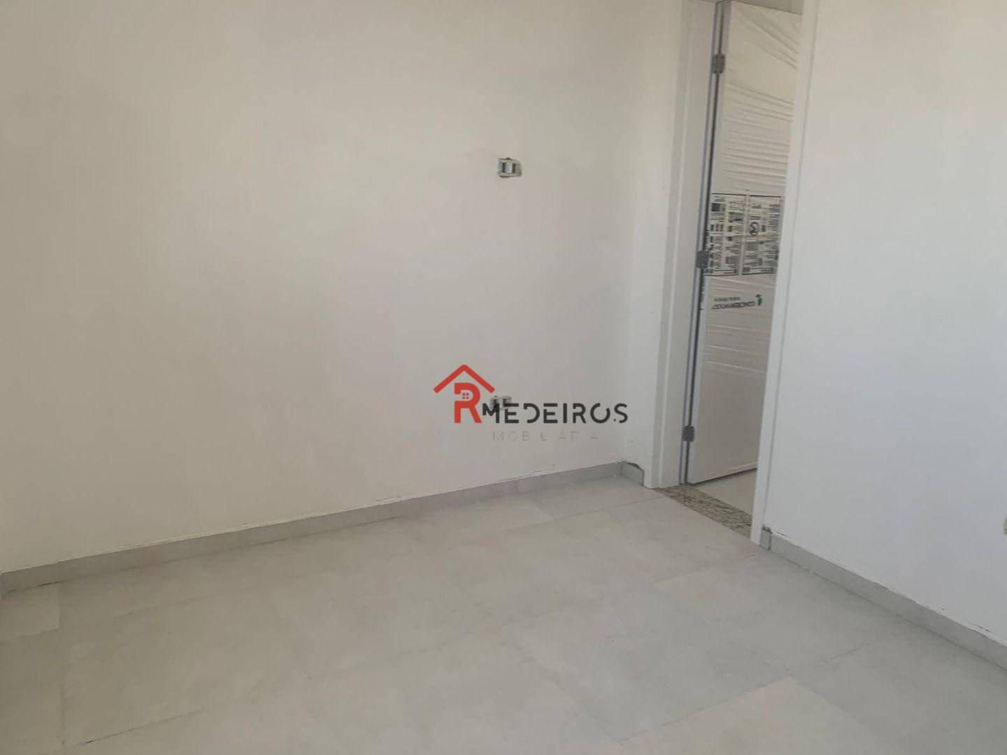 Apartamento à venda com 1 quarto, 80m² - Foto 26