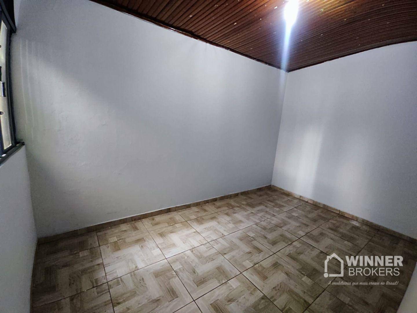 Casa para alugar com 4 quartos, 180m² - Foto 11