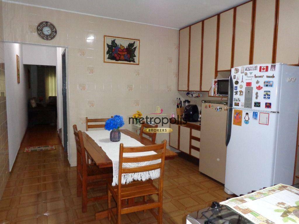 Sobrado à venda com 3 quartos, 204m² - Foto 2