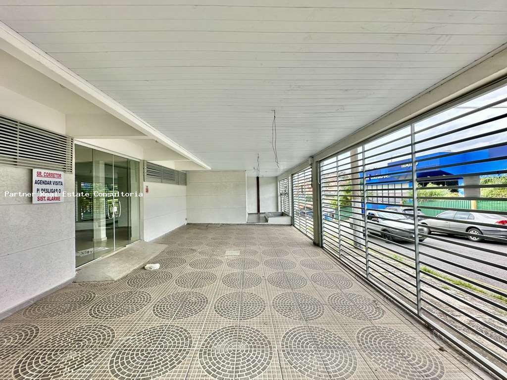 Casa à venda com 5 quartos, 392m² - Foto 6