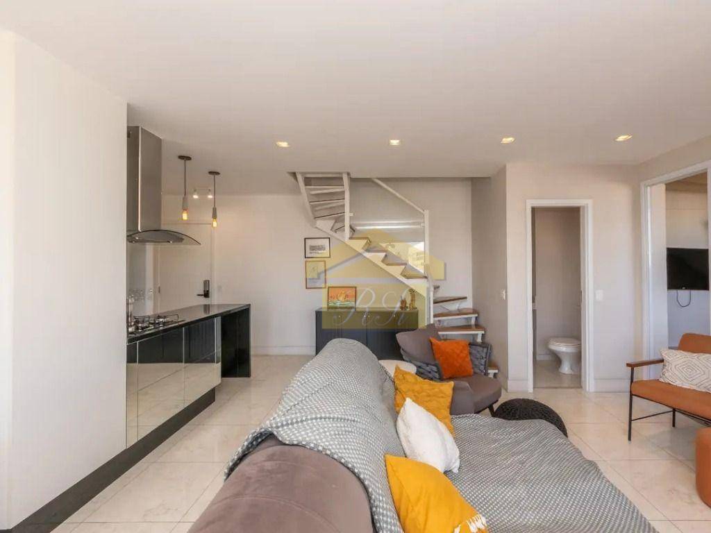 Cobertura à venda com 2 quartos, 113M2 - Foto 4