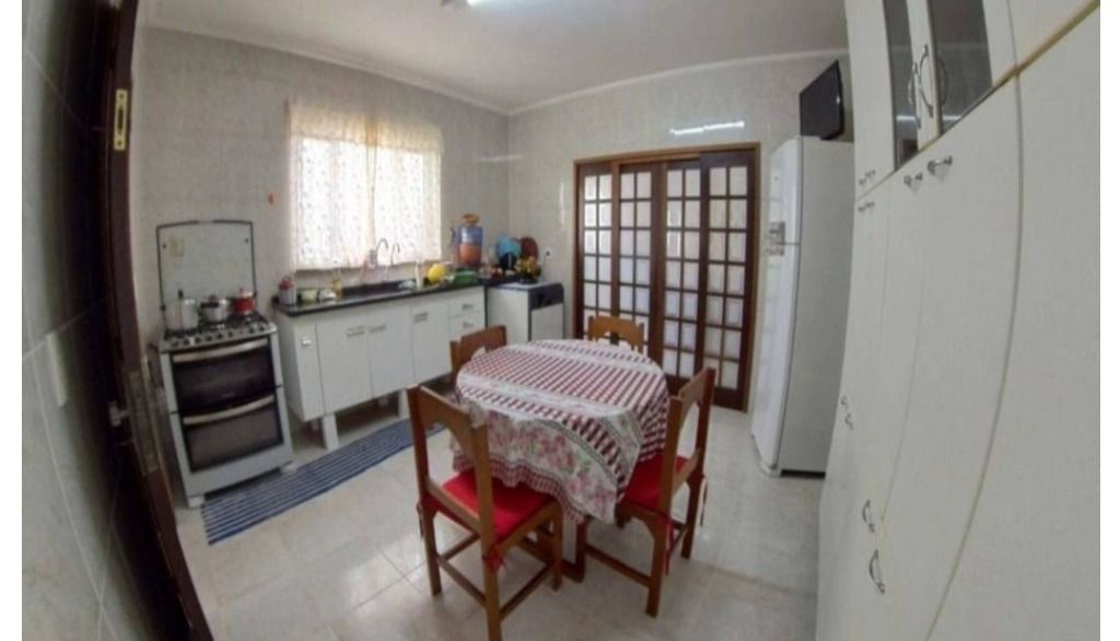 Sobrado à venda com 3 quartos, 220m² - Foto 6