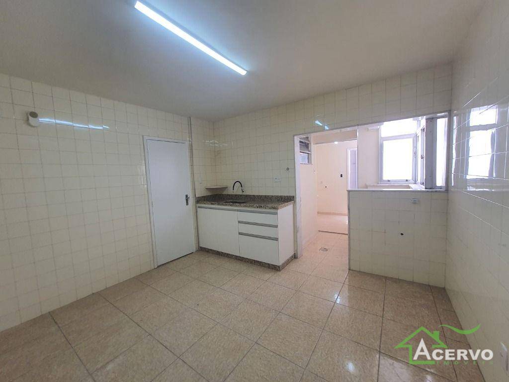 Apartamento à venda com 3 quartos, 122m² - Foto 24