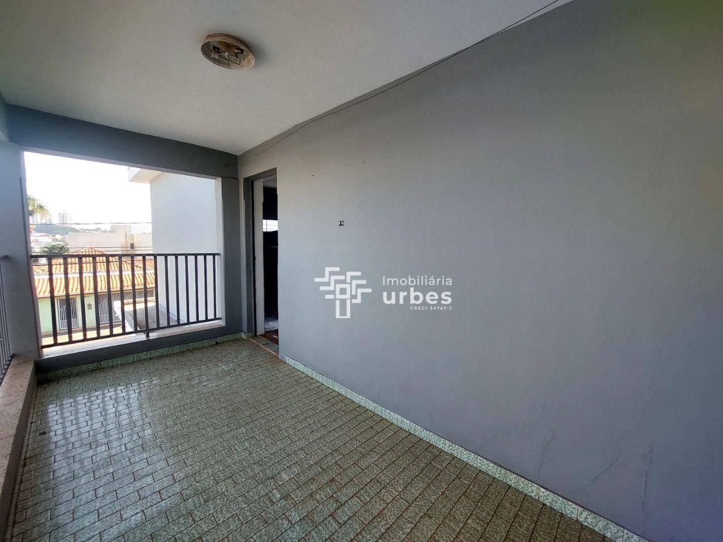 Casa à venda e aluguel com 4 quartos, 221m² - Foto 4