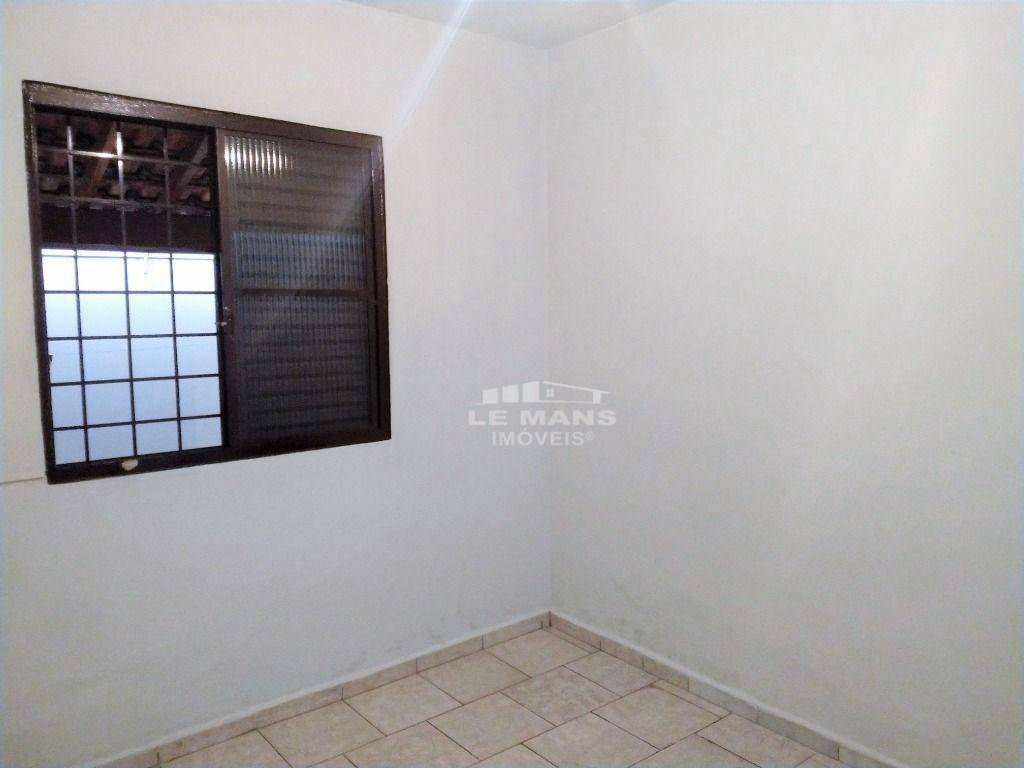 Casa à venda com 4 quartos, 108m² - Foto 7