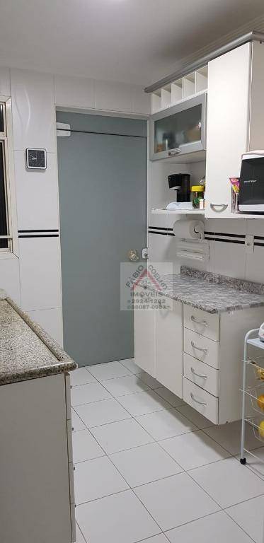 Apartamento à venda com 2 quartos, 57m² - Foto 2