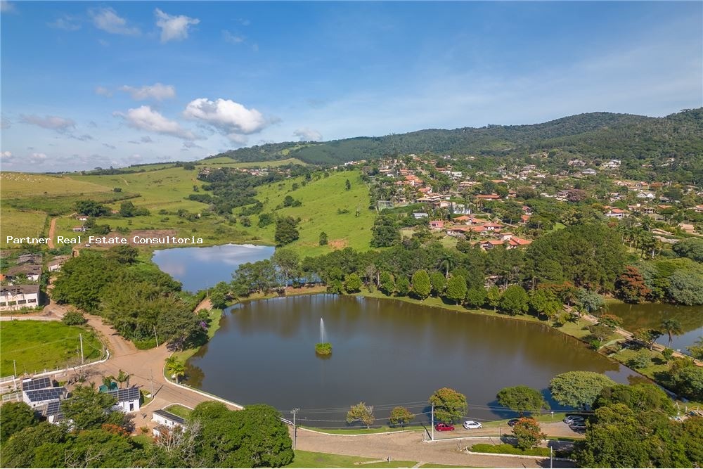 Casa de Condomínio à venda com 3 quartos, 2000m² - Foto 9