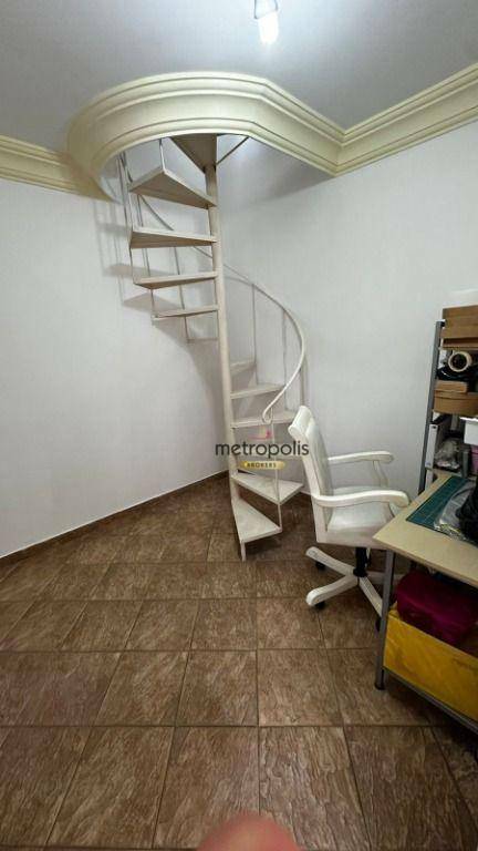 Sobrado à venda com 3 quartos, 360m² - Foto 38