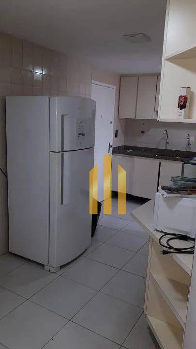 Apartamento para alugar com 3 quartos, 90m² - Foto 6