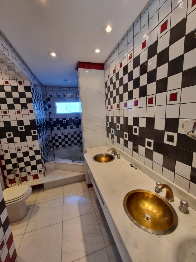 Apartamento à venda com 3 quartos, 300m² - Foto 12