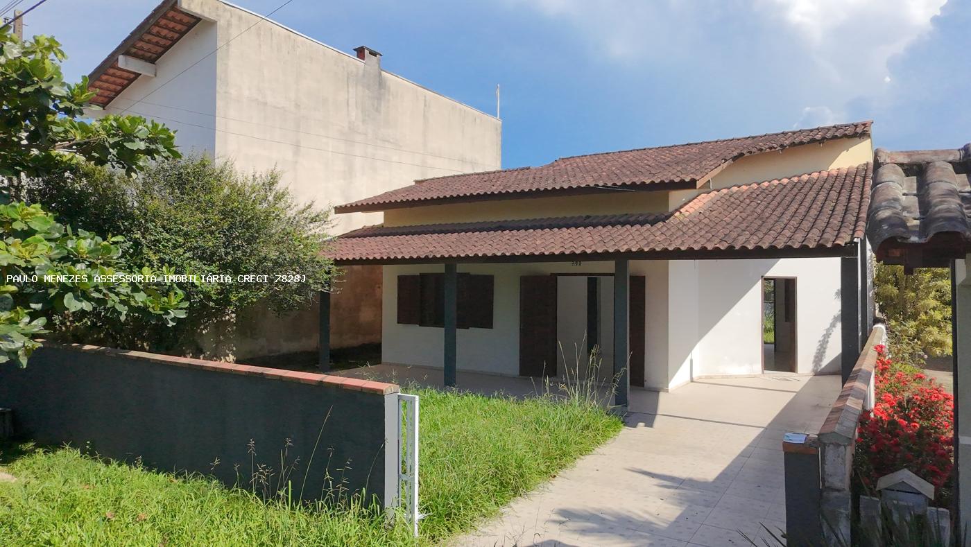 Casa à venda com 2 quartos, 384m² - Foto 1