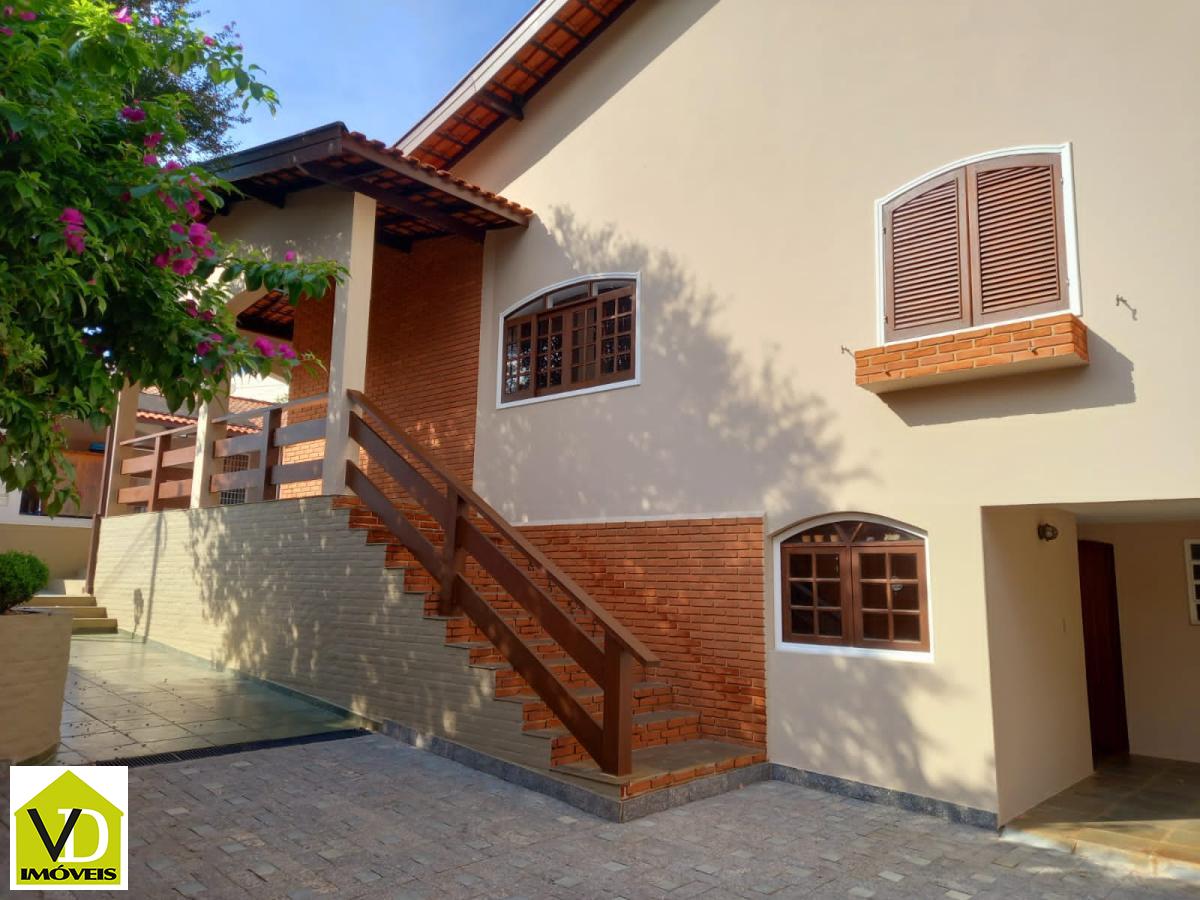 Casa à venda com 4 quartos, 300m² - Foto 15