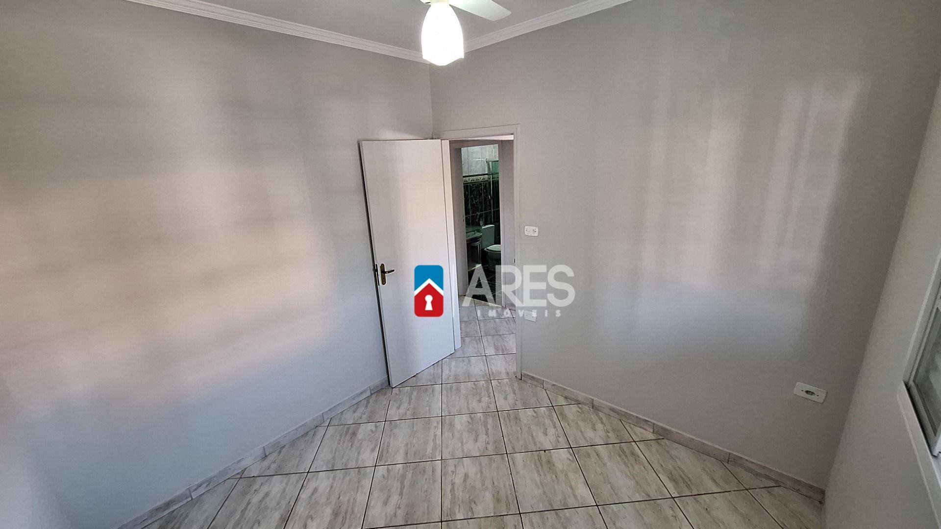 Casa para alugar com 3 quartos, 100m² - Foto 8