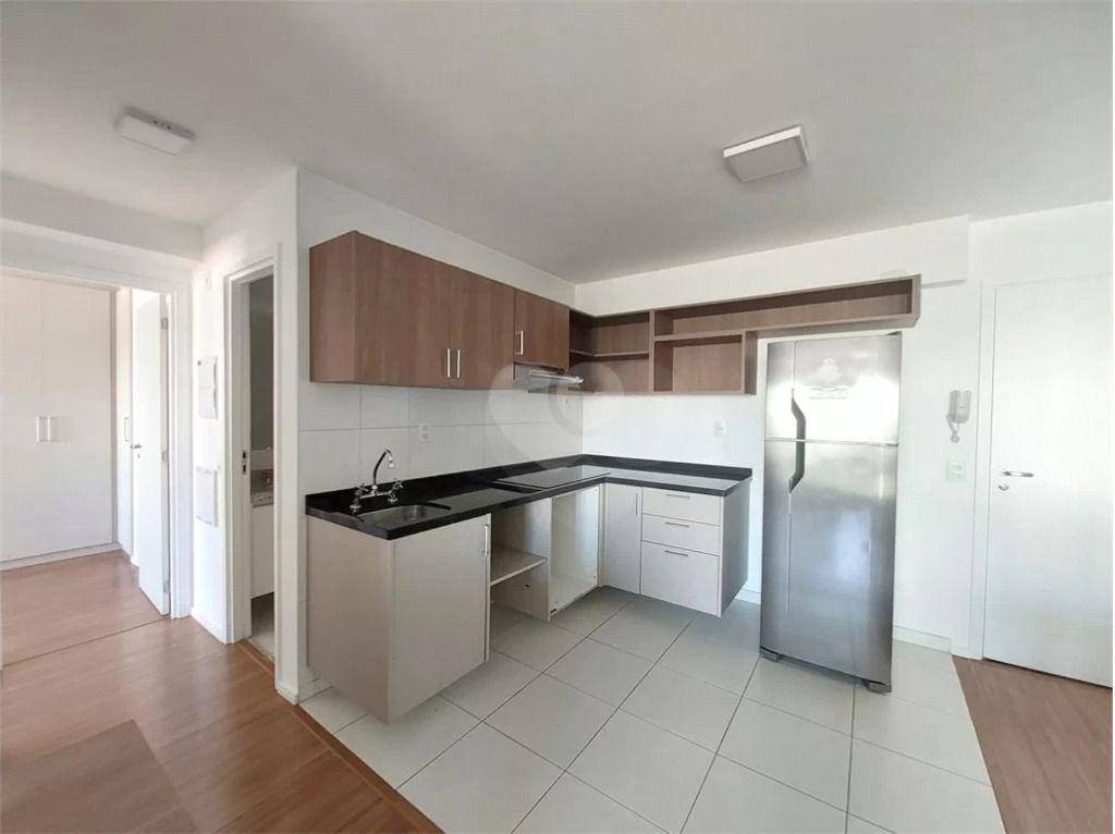 Apartamento para alugar com 2 quartos, 62m² - Foto 6