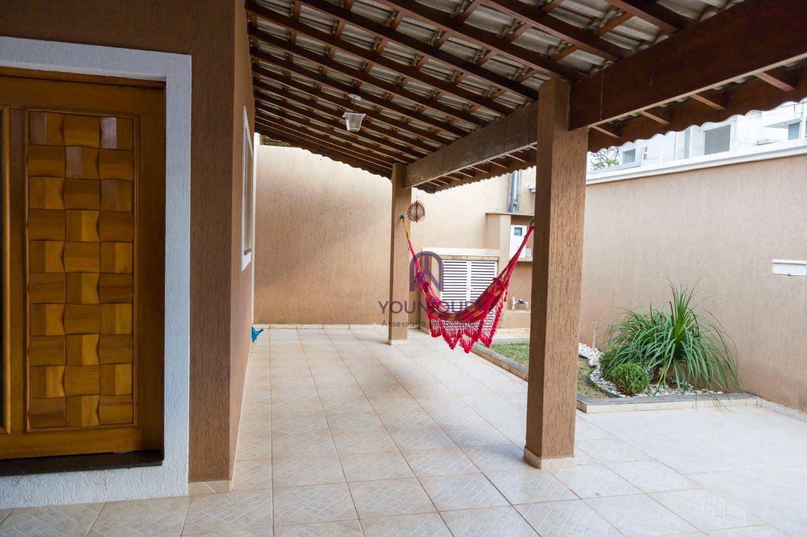 Casa à venda com 3 quartos, 219m² - Foto 40