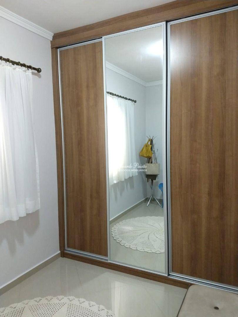 Sobrado à venda com 4 quartos, 250m² - Foto 22