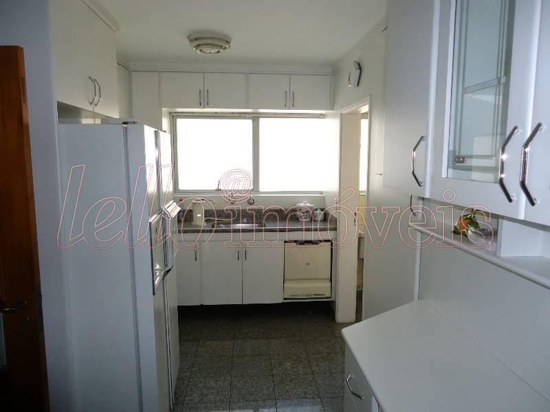 Apartamento para alugar com 4 quartos, 168m² - Foto 14