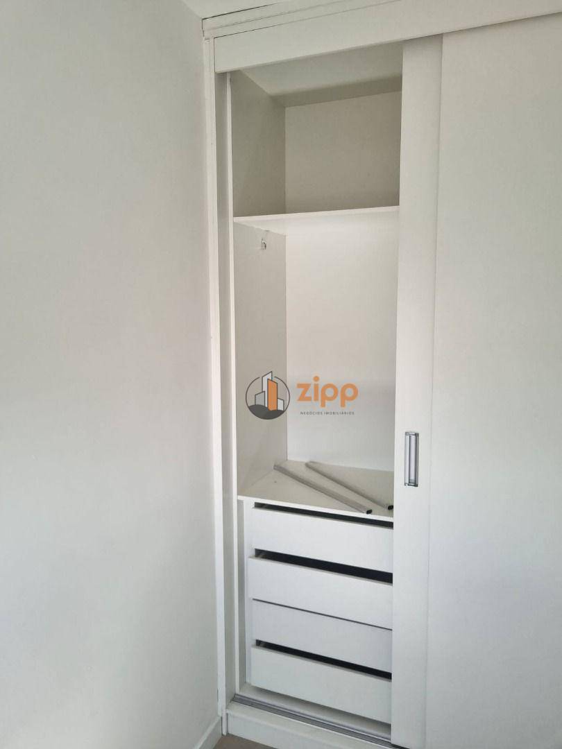 Apartamento para alugar com 2 quartos, 40m² - Foto 15