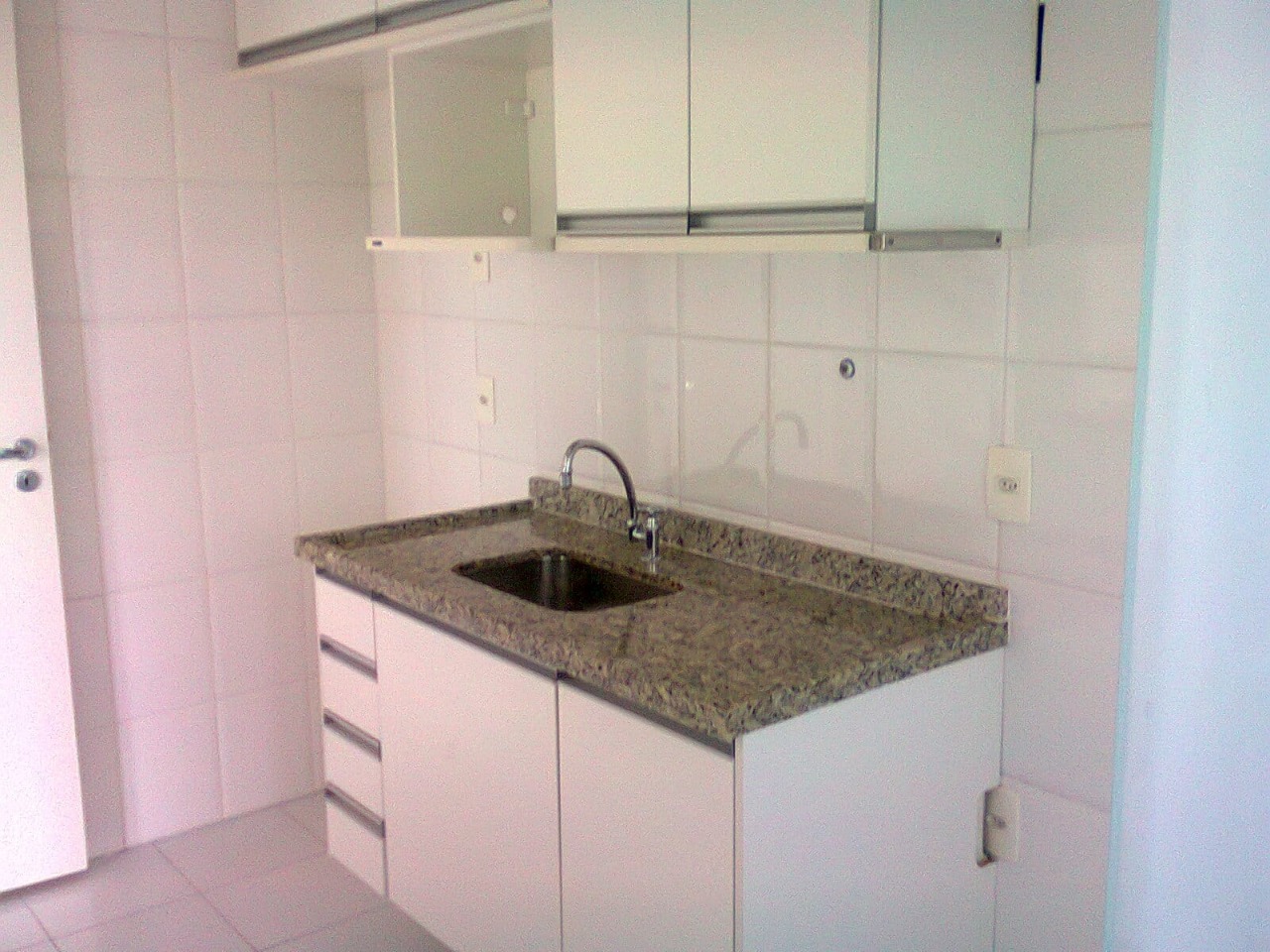 Apartamento à venda com 1 quarto, 57m² - Foto 15