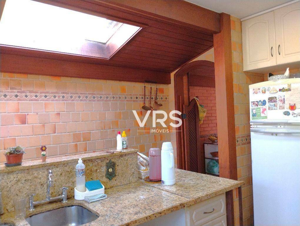 Casa à venda com 3 quartos, 182m² - Foto 40