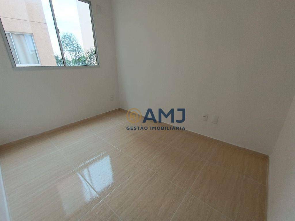 Apartamento à venda com 2 quartos, 42m² - Foto 8