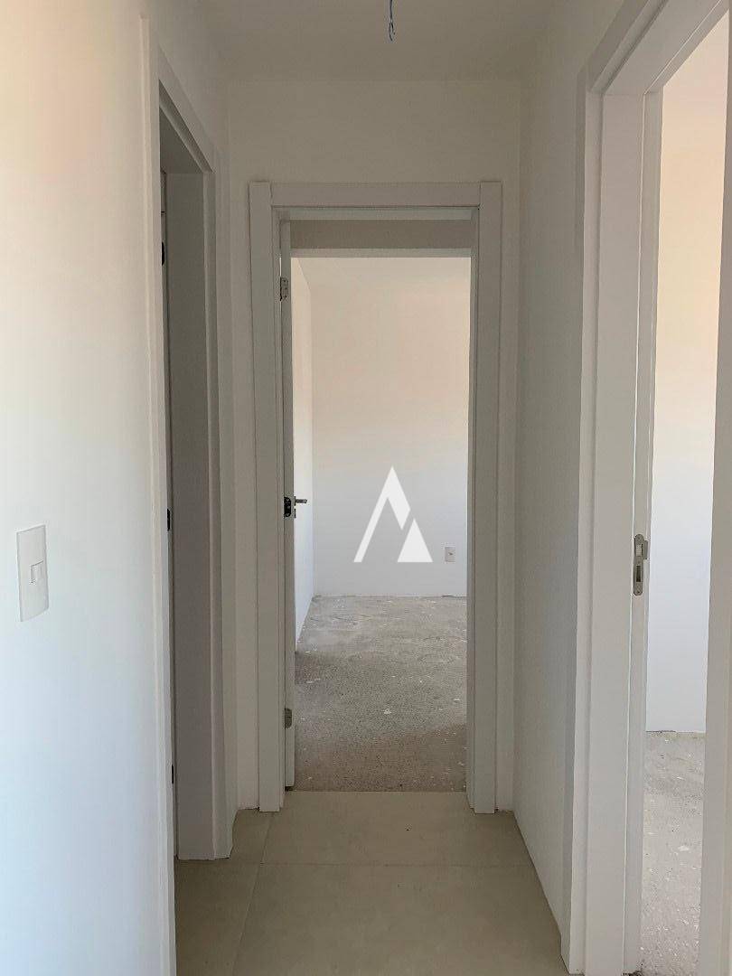 Apartamento à venda com 2 quartos, 57m² - Foto 13