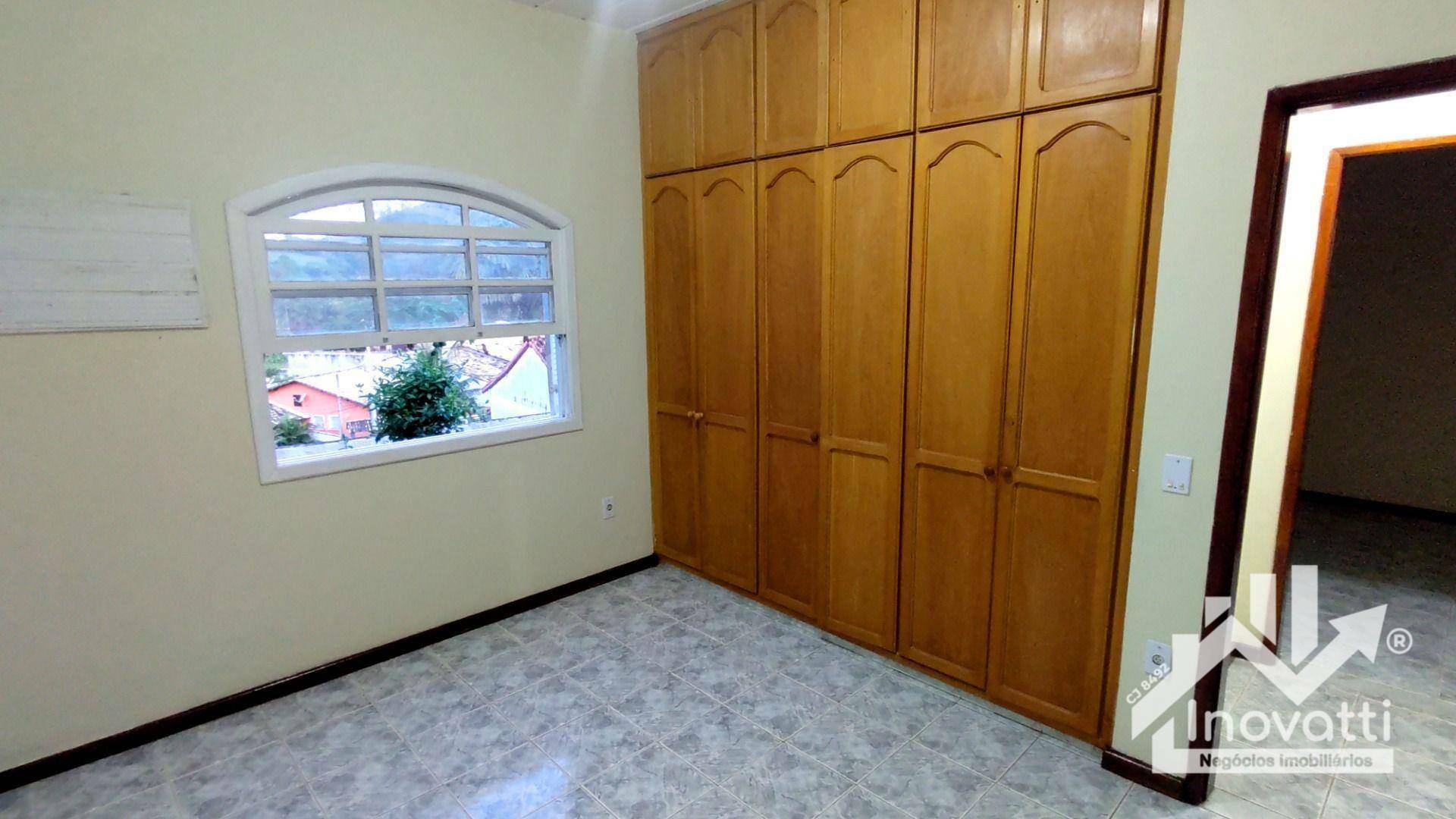 Casa à venda com 2 quartos, 143m² - Foto 11