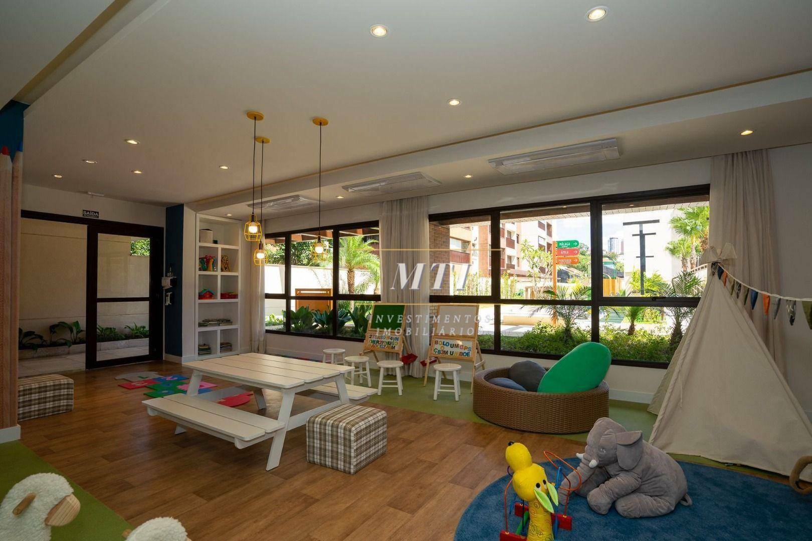 Apartamento à venda com 3 quartos, 185m² - Foto 35