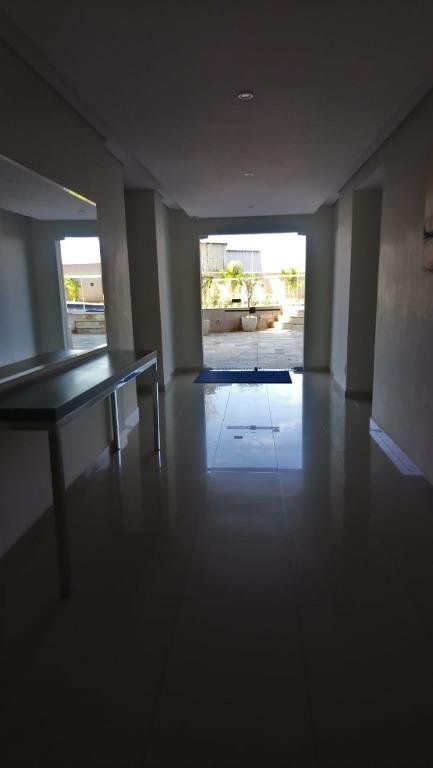 Apartamento à venda com 2 quartos, 60m² - Foto 1