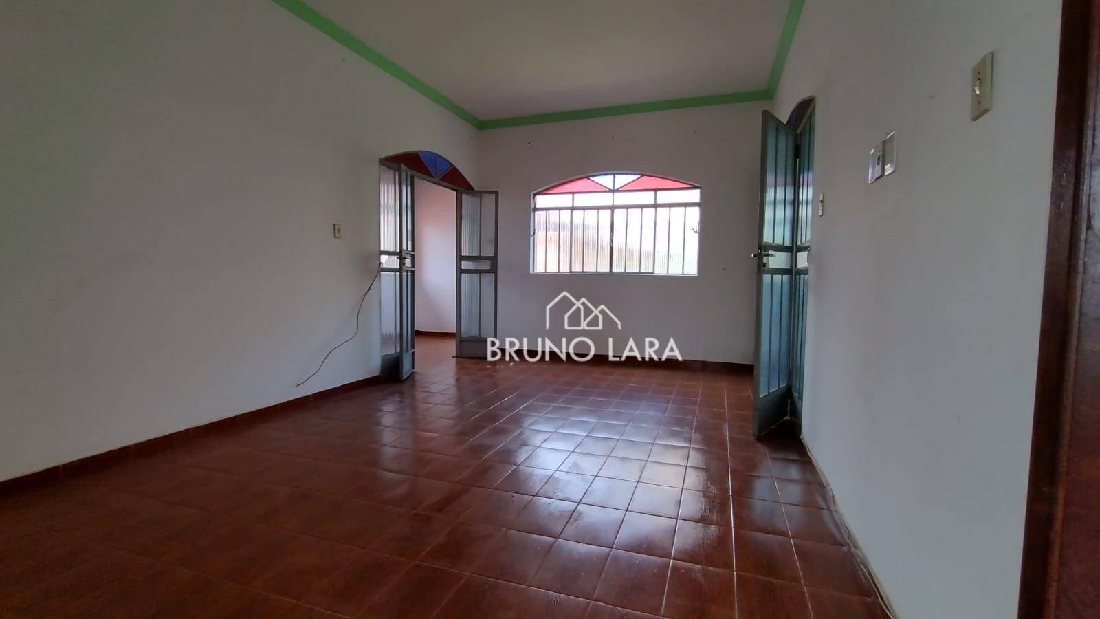 Casa à venda com 4 quartos, 250m² - Foto 7