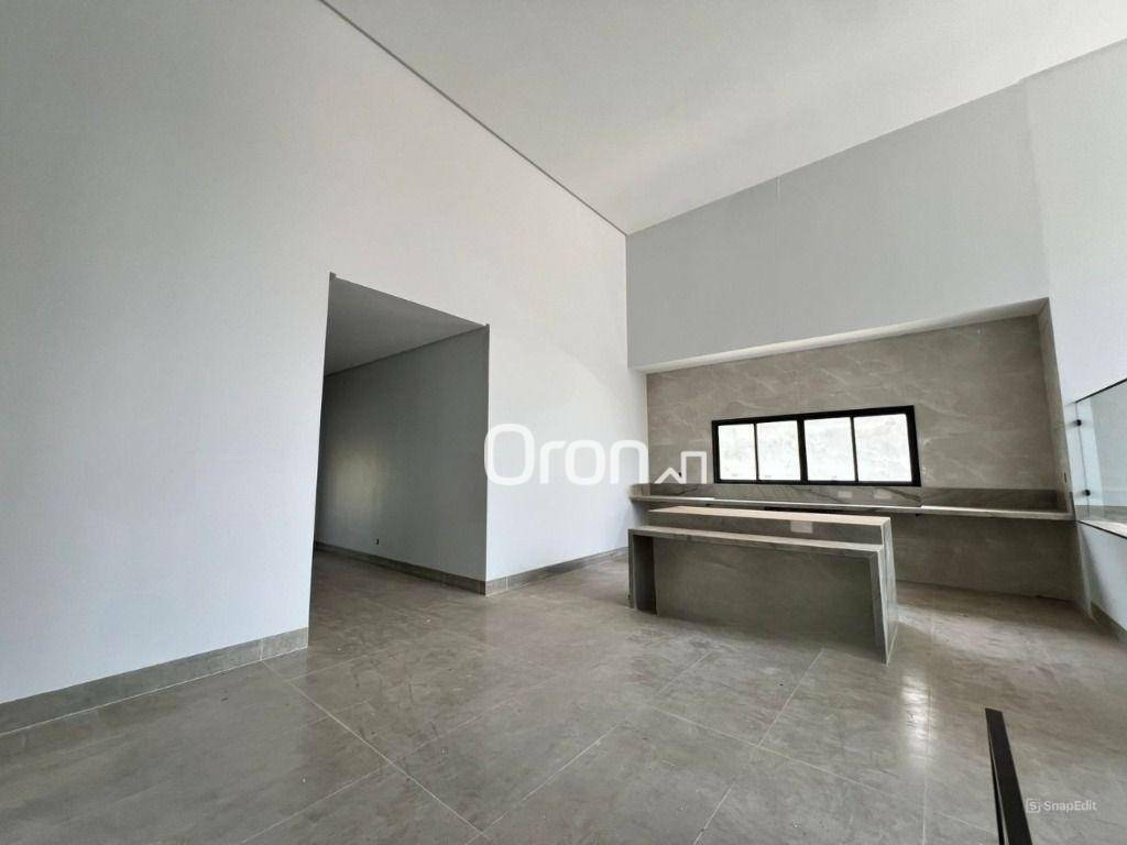 Sobrado à venda com 4 quartos, 319m² - Foto 5