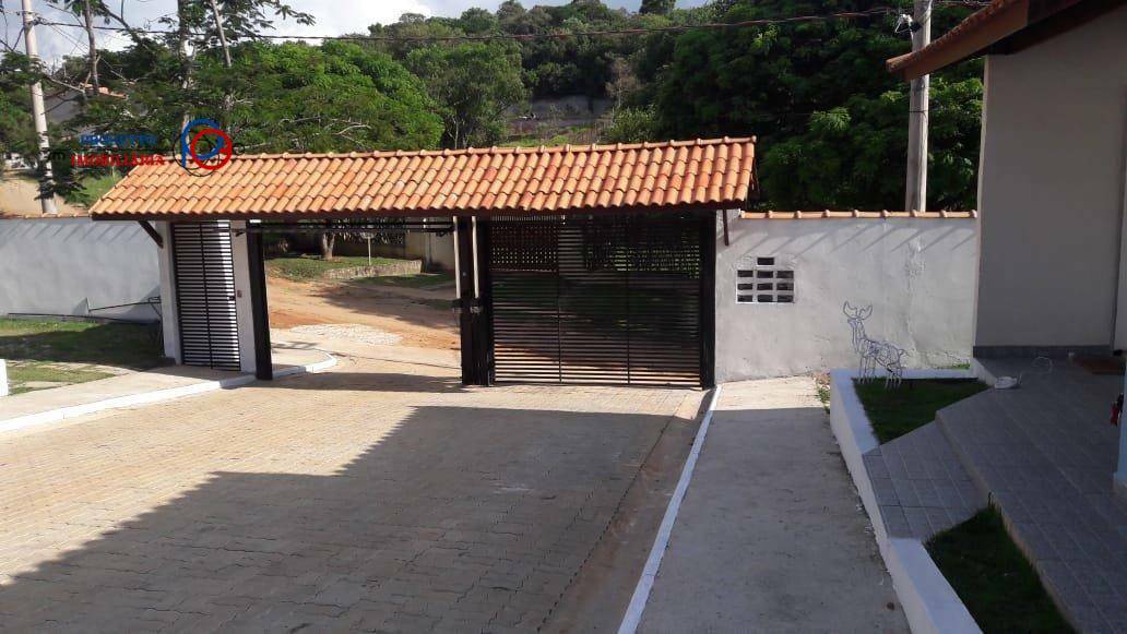 Casa de Condomínio à venda com 2 quartos, 71m² - Foto 1