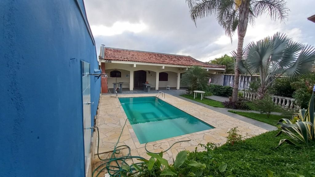 Casa de Condomínio à venda com 4 quartos, 350m² - Foto 25