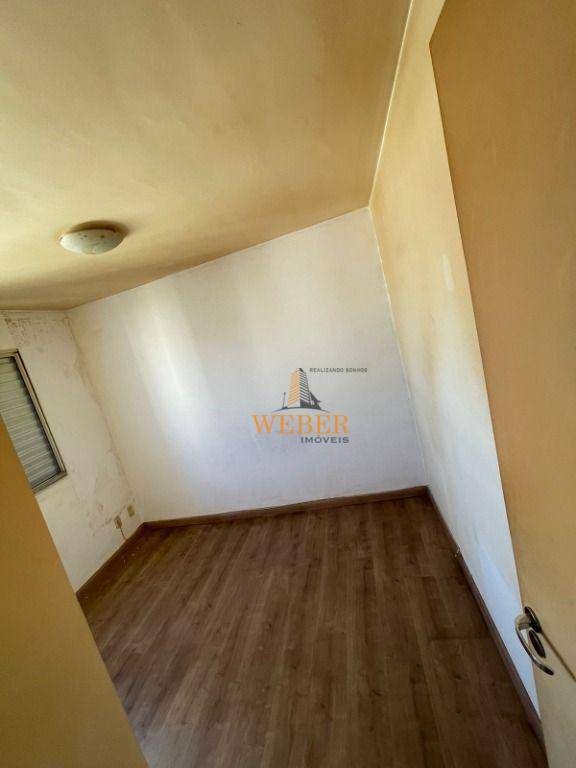 Apartamento à venda com 2 quartos, 46m² - Foto 3