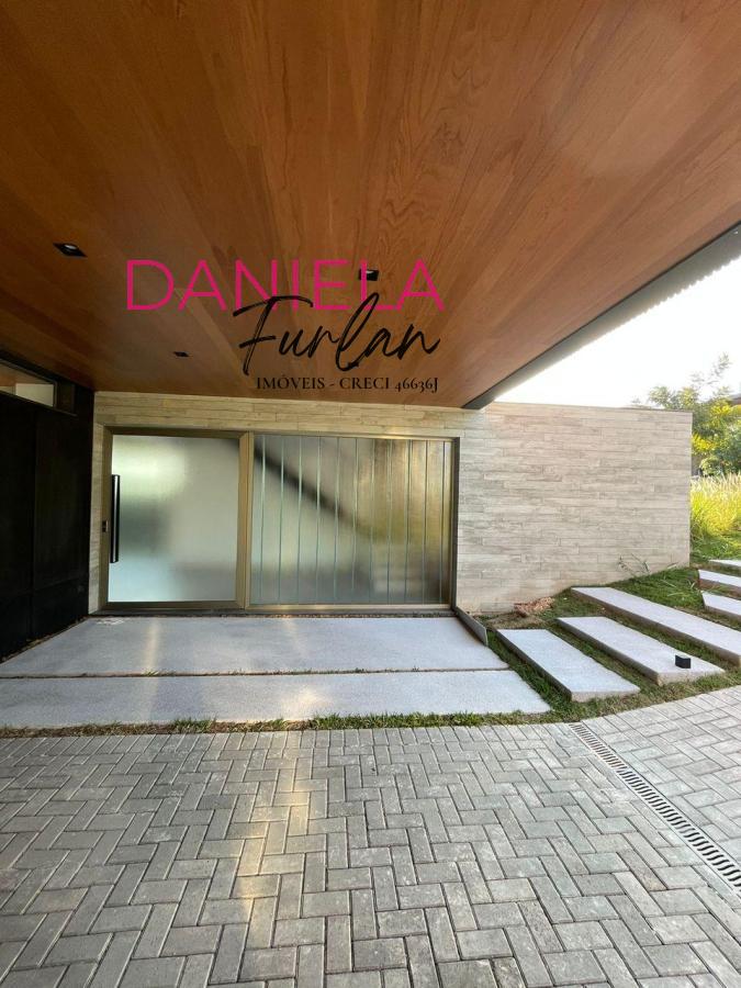 Casa de Condomínio à venda com 4 quartos, 380m² - Foto 38