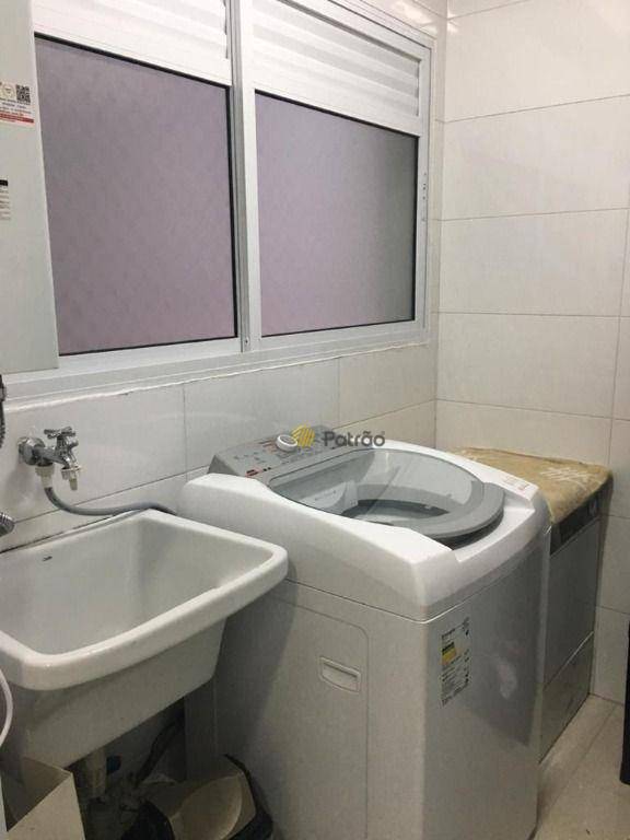 Apartamento à venda com 3 quartos, 107m² - Foto 8