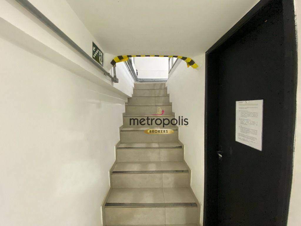 Depósito-Galpão-Armazém para alugar, 1700m² - Foto 16