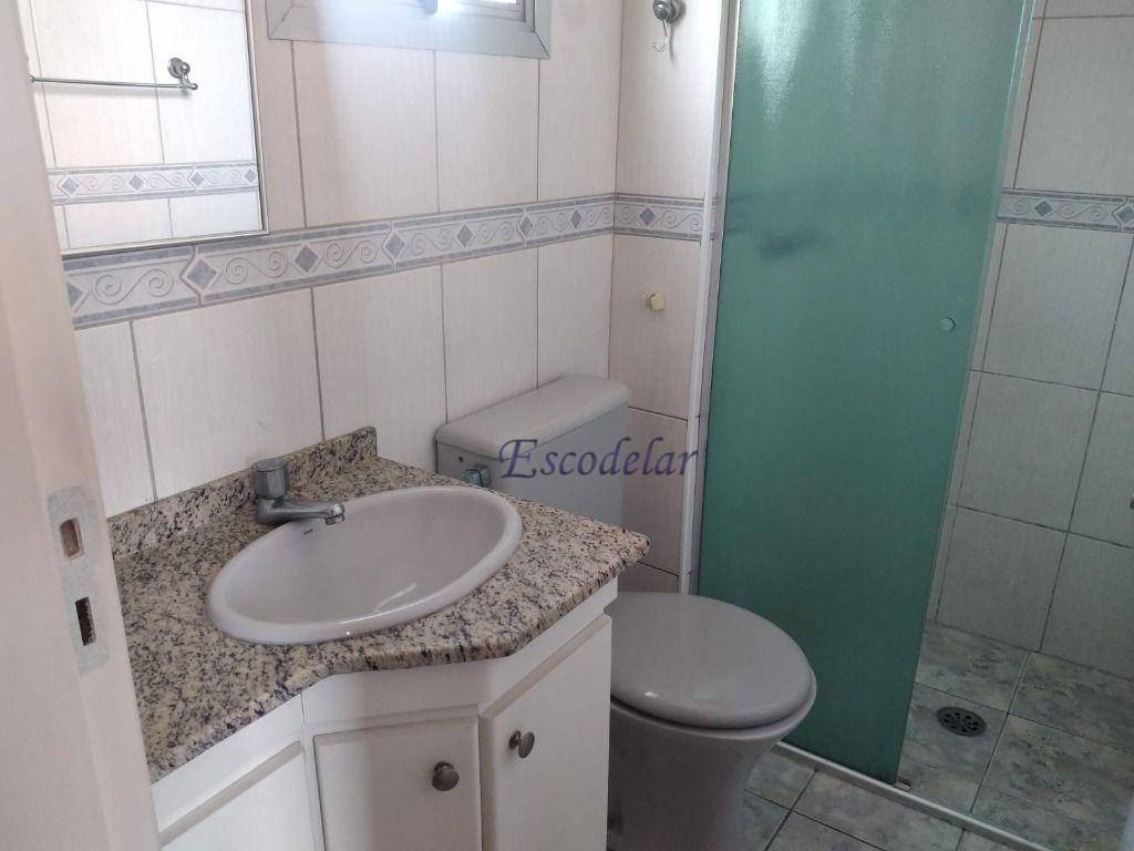 Apartamento para alugar com 3 quartos, 80m² - Foto 12