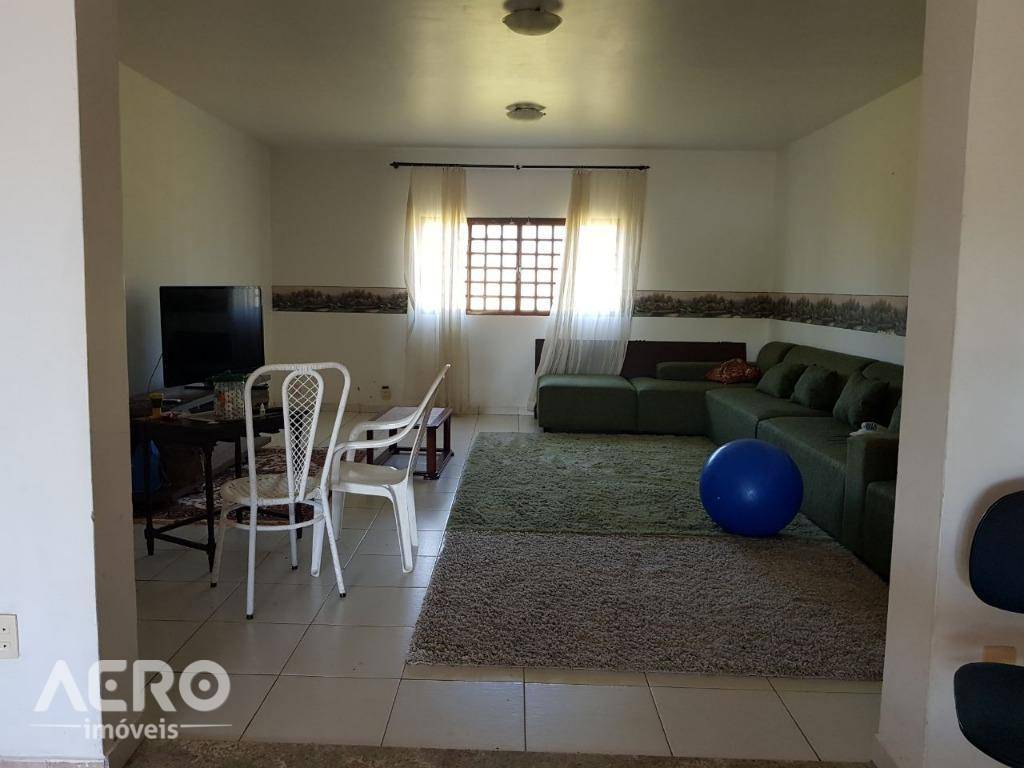 Chácara à venda com 5 quartos, 530m² - Foto 46