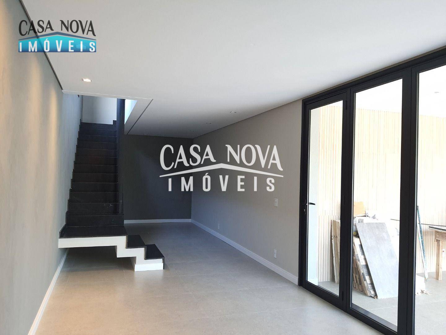 Casa de Condomínio à venda com 3 quartos, 275m² - Foto 3